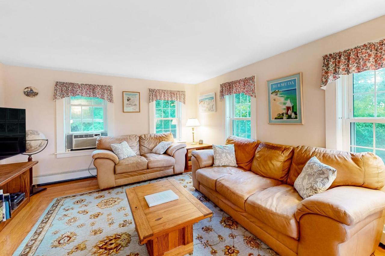 Cape Me Away Villa Gilford Exterior photo